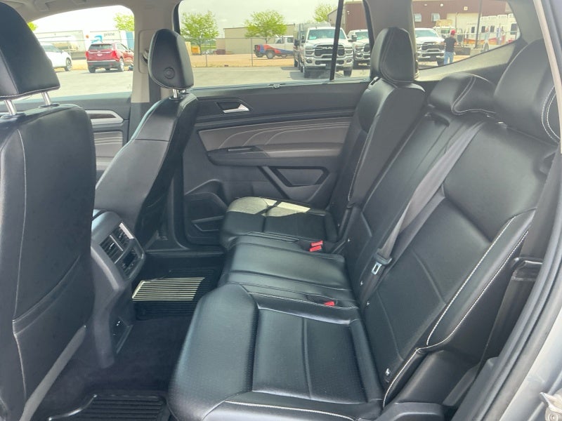 2021 Volkswagen Atlas 3.6L V6 SE w/Technology