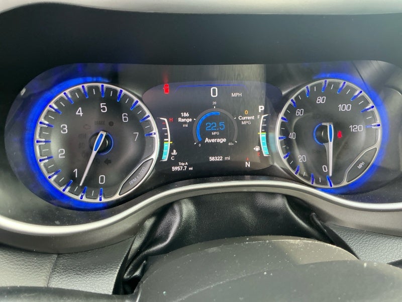 2024 Chrysler Pacifica Touring L