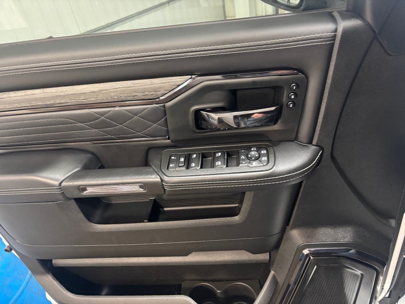 2025 RAM 2500 Limited