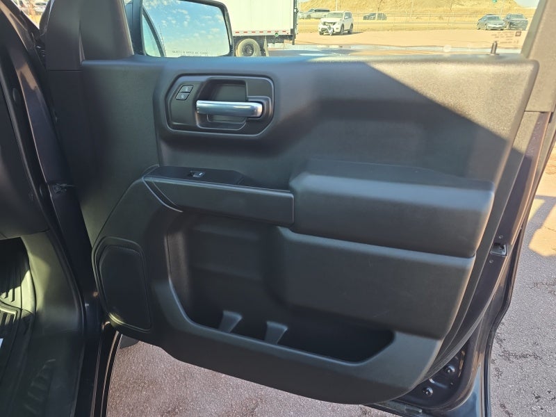 2022 Chevrolet Silverado 1500 Custom Trail Boss
