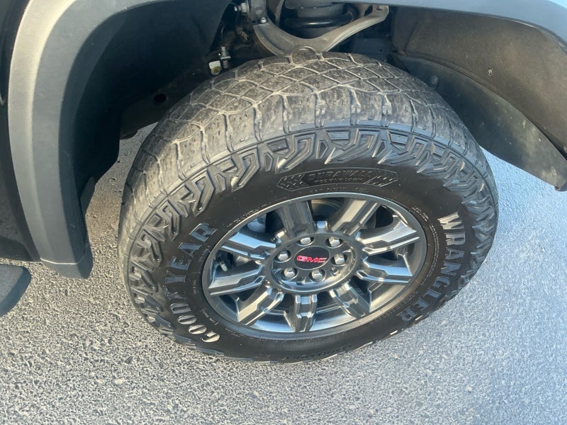 2024 GMC Sierra 1500 AT4X