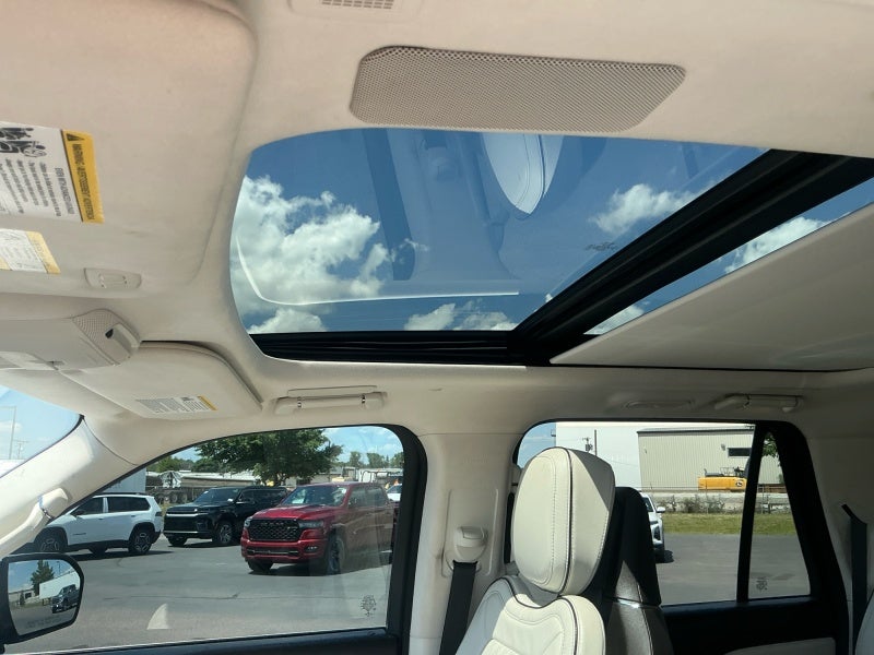 2023 Lincoln Navigator L Black Label