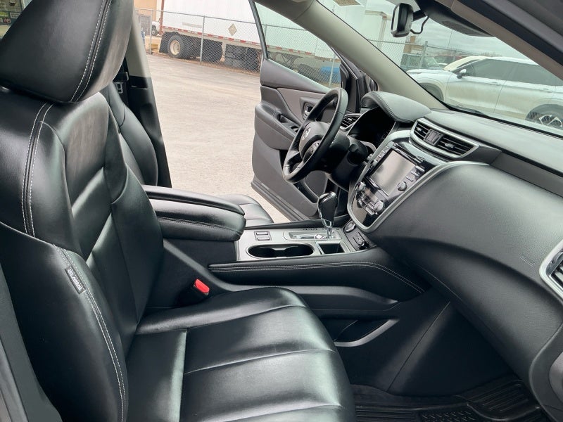 2022 Nissan Murano SV