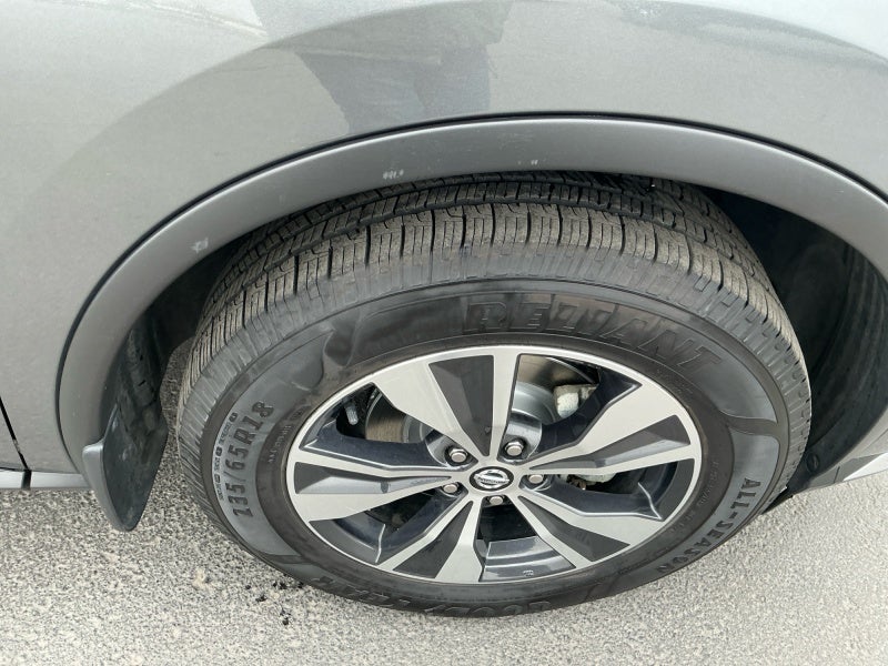 2022 Nissan Murano SV