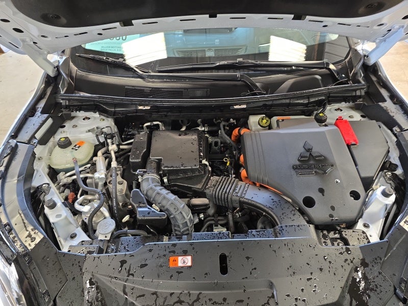 2024 Mitsubishi Outlander Plug-In Hybrid SEL