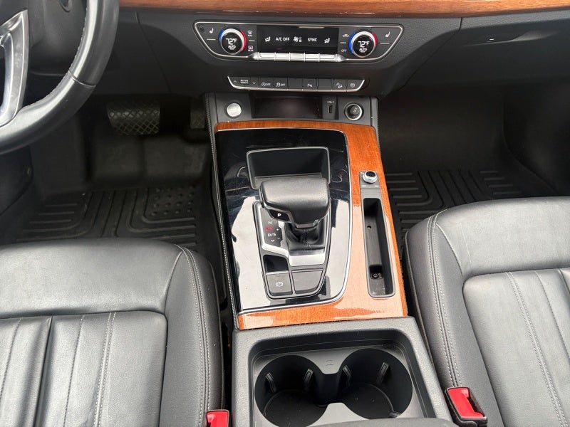 2023 Audi Q5 S line Premium Plus
