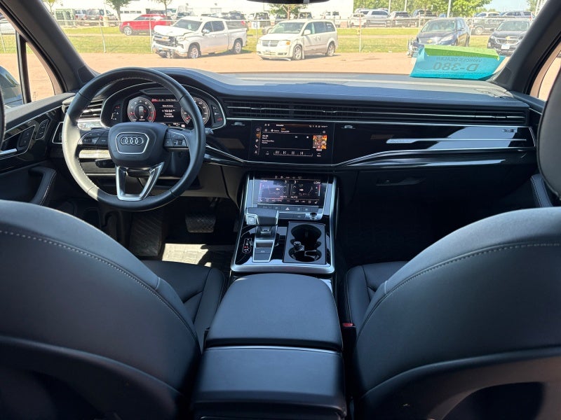 2025 Audi Q7 Premium Plus