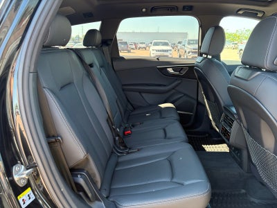 2025 Audi Q7 Premium Plus