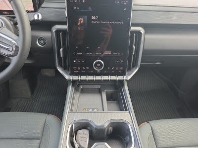 2025 GMC Acadia AT4