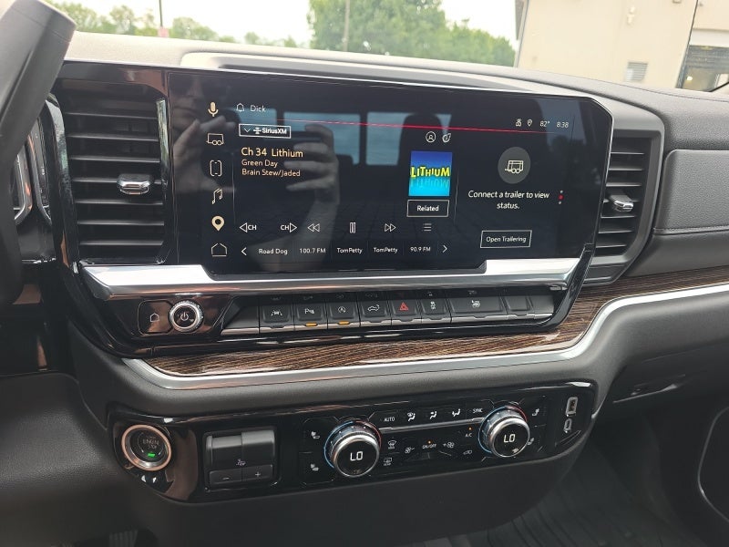 2025 GMC Sierra 1500 SLE