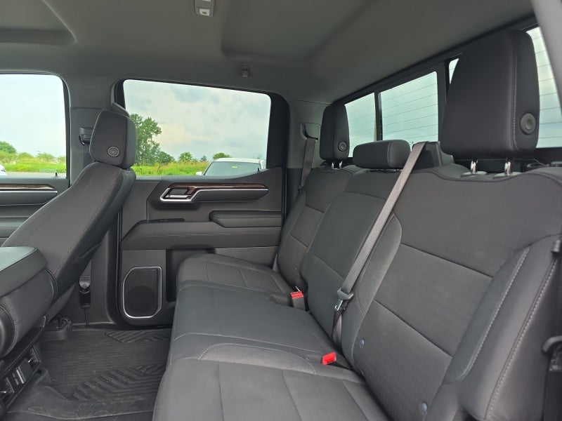 2025 GMC Sierra 1500 SLE