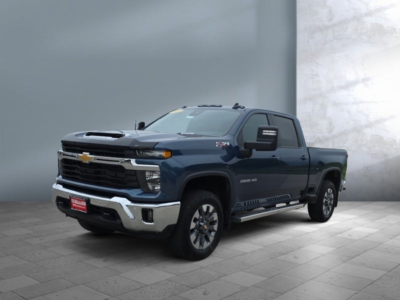 2025 Chevrolet Silverado 3500 HD LT