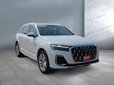2025 Audi Q7 Premium Plus