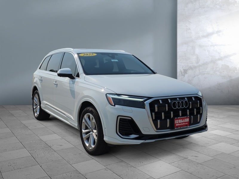 2025 Audi Q7 Premium Plus