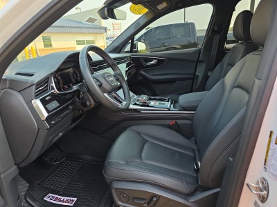 2025 Audi Q7 Premium Plus