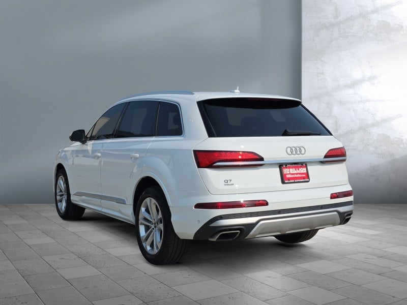 2025 Audi Q7 Premium Plus