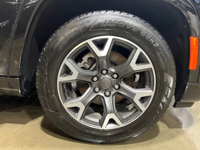 2024 Jeep Wagoneer L Series III