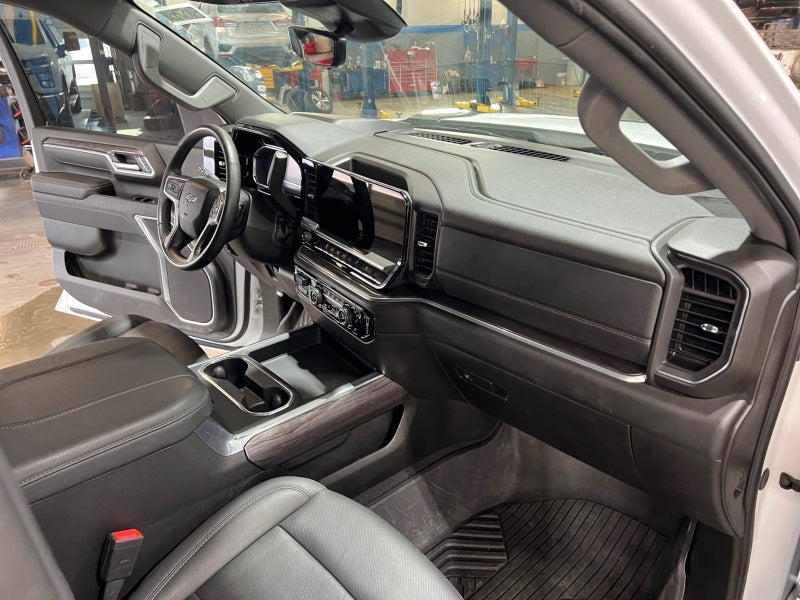 2025 Chevrolet Silverado 3500 HD LTZ