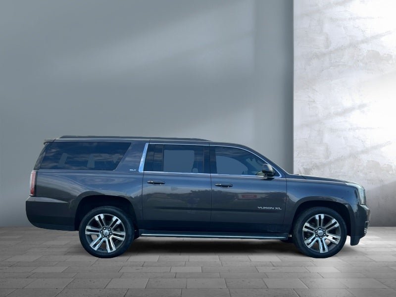 2017 GMC Yukon XL SLT