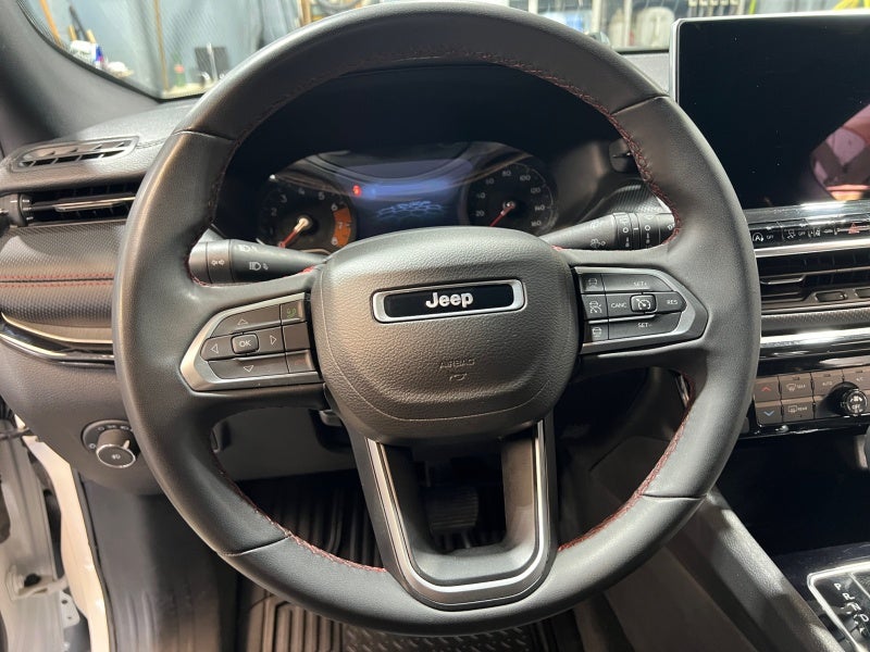 2023 Jeep Compass Trailhawk