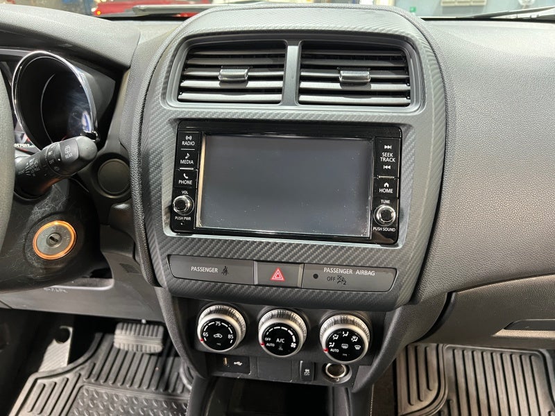 2024 Mitsubishi Outlander Sport S
