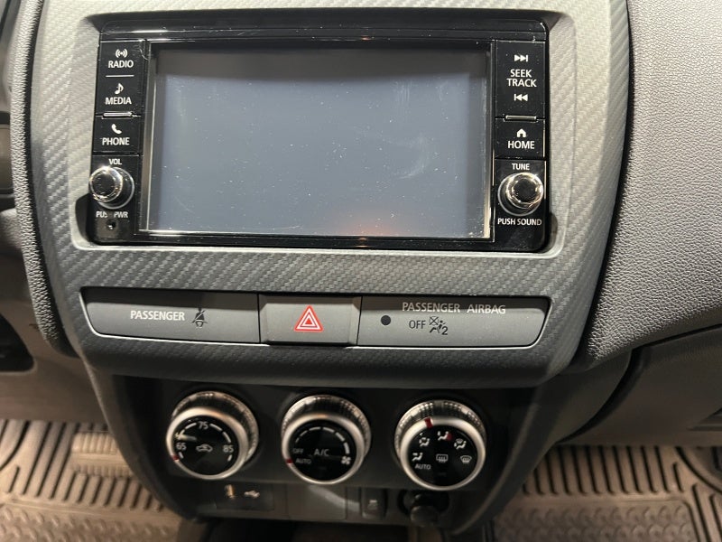 2025 Mitsubishi Outlander Sport S