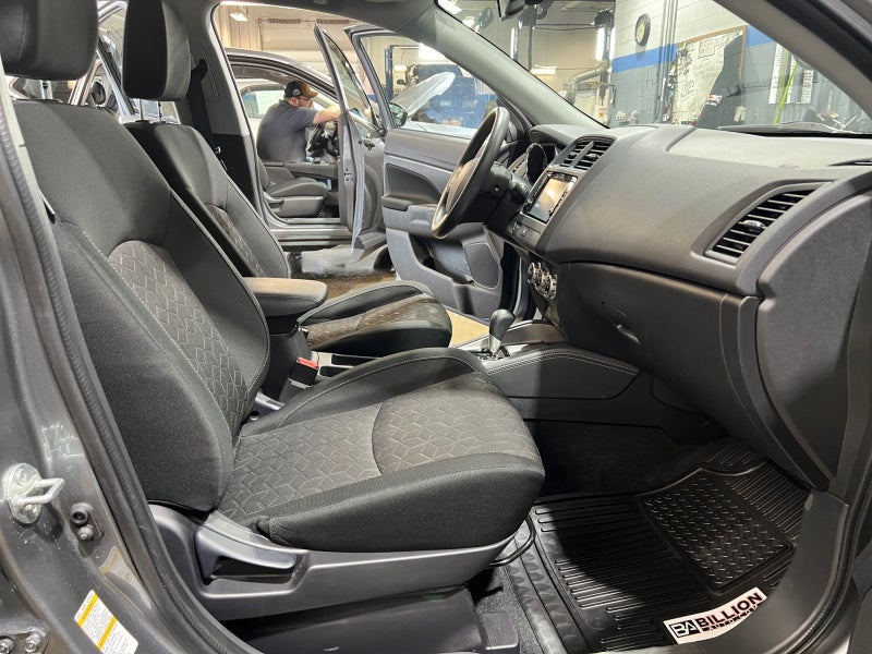 2025 Mitsubishi Outlander Sport S