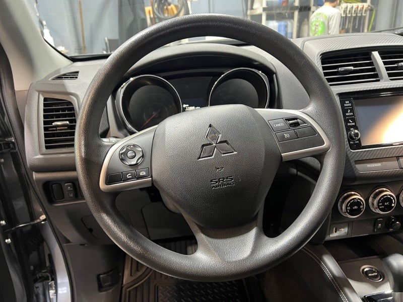 2025 Mitsubishi Outlander Sport S