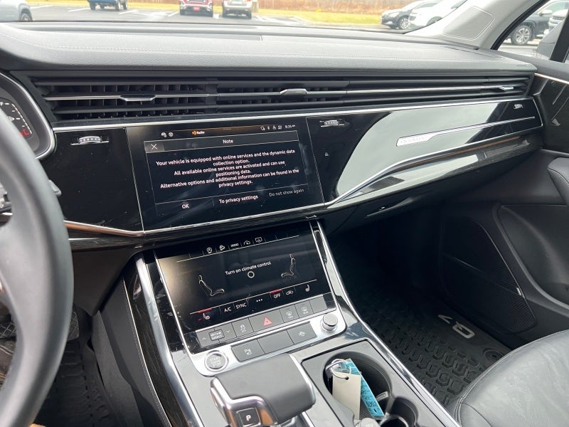 2024 Audi Q7 Premium Plus