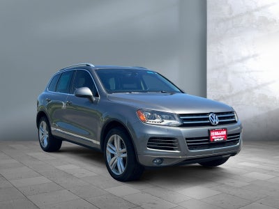 2013 Volkswagen Touareg Sport
