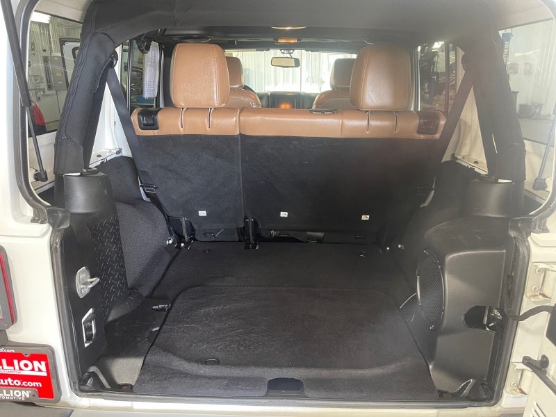 2013 Jeep Wrangler Unlimited Sahara