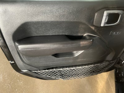 2019 Jeep WRANU SPORT