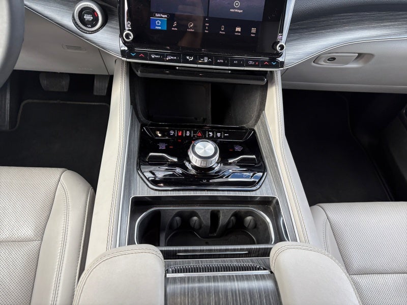 2024 Jeep Wagoneer L Series III