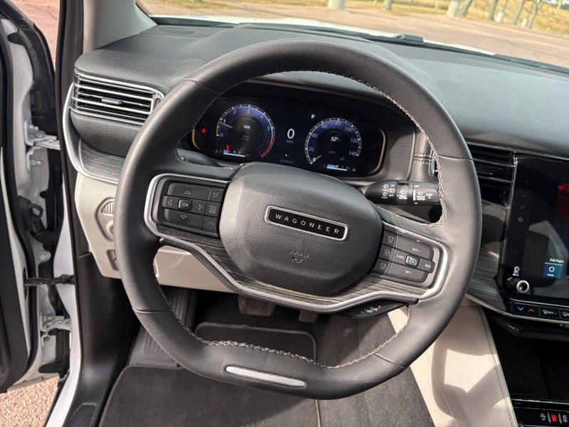 2024 Jeep Wagoneer L Series III