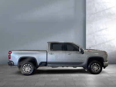 2025 Chevrolet Silverado 3500 HD LTZ