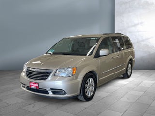 2016 Chrysler Town &amp; Country Touring