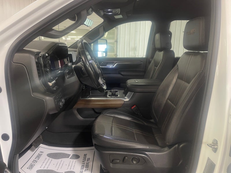 2024 Chevrolet Silverado 3500 HD High Country