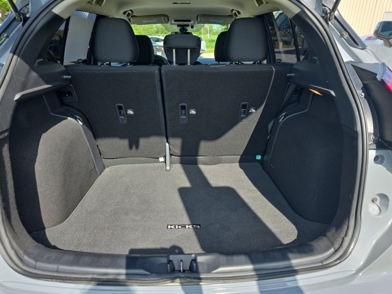 2023 Nissan Kicks SV