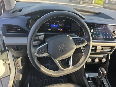 2023 Volkswagen Taos SE