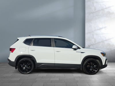 2023 Volkswagen Taos SE