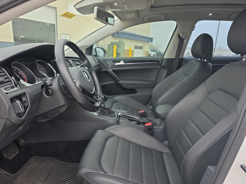 2016 Volkswagen Golf SportWagen TSI Limited Edition