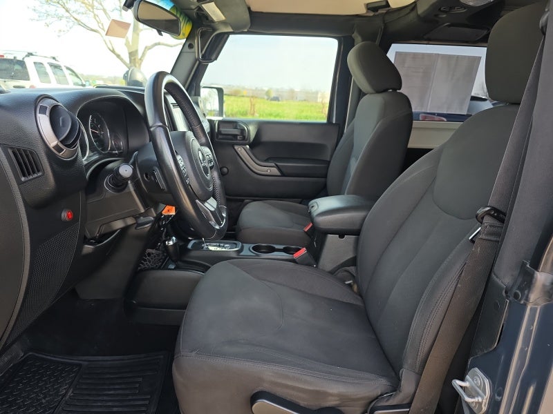 2016 Jeep Wrangler Sport