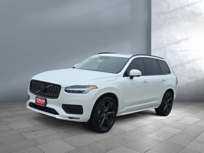 2020 Volvo XC90 Momentum