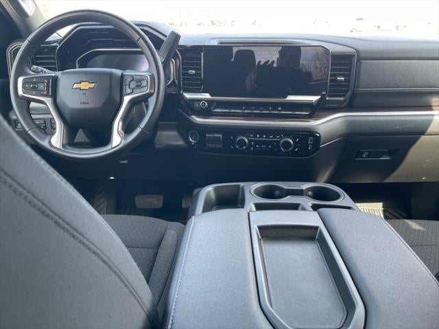 2025 Chevrolet Silverado HD LT