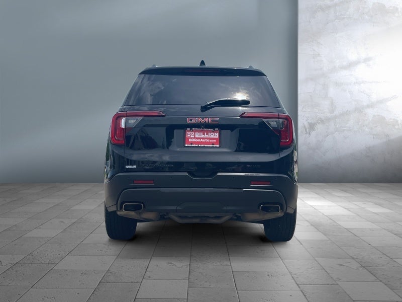 2021 GMC Acadia SLT