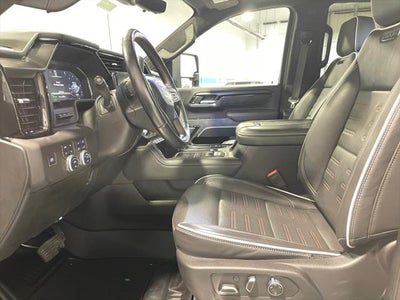 2025 GMC Sierra HD AT4X