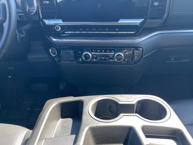 2025 GMC Sierra SLT