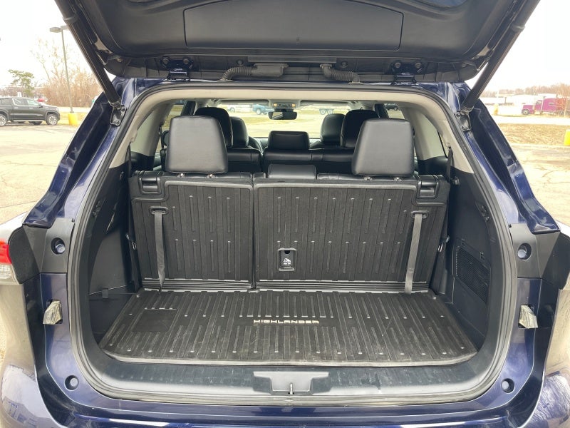 2022 Toyota HIGHLANDER HYBRD Hybrid XLE