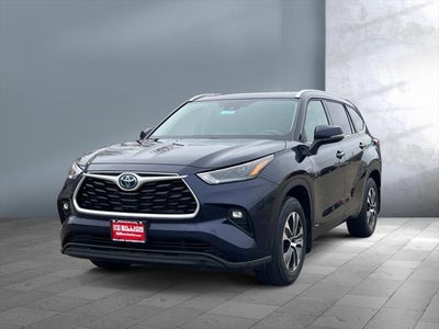 2022 Toyota HIGHLANDER HYBRD Hybrid XLE