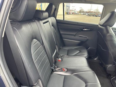 2022 Toyota HIGHLANDER HYBRD Hybrid XLE